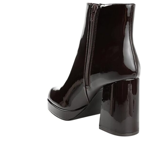 Journee Collection Women's Tru Comfort Foam Mollie Bootie - Picture 4 of 4